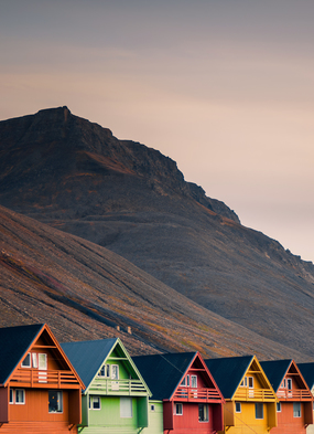 Arctic & Svalbard cruises - Longyearbyen, Spitsbergen