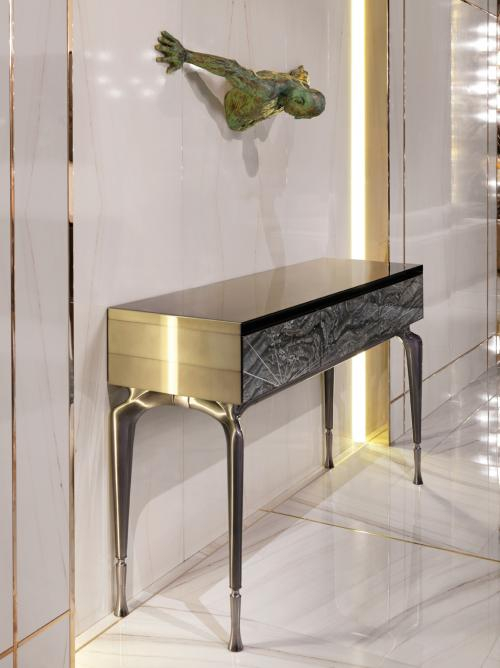 50 Luxury Consoles