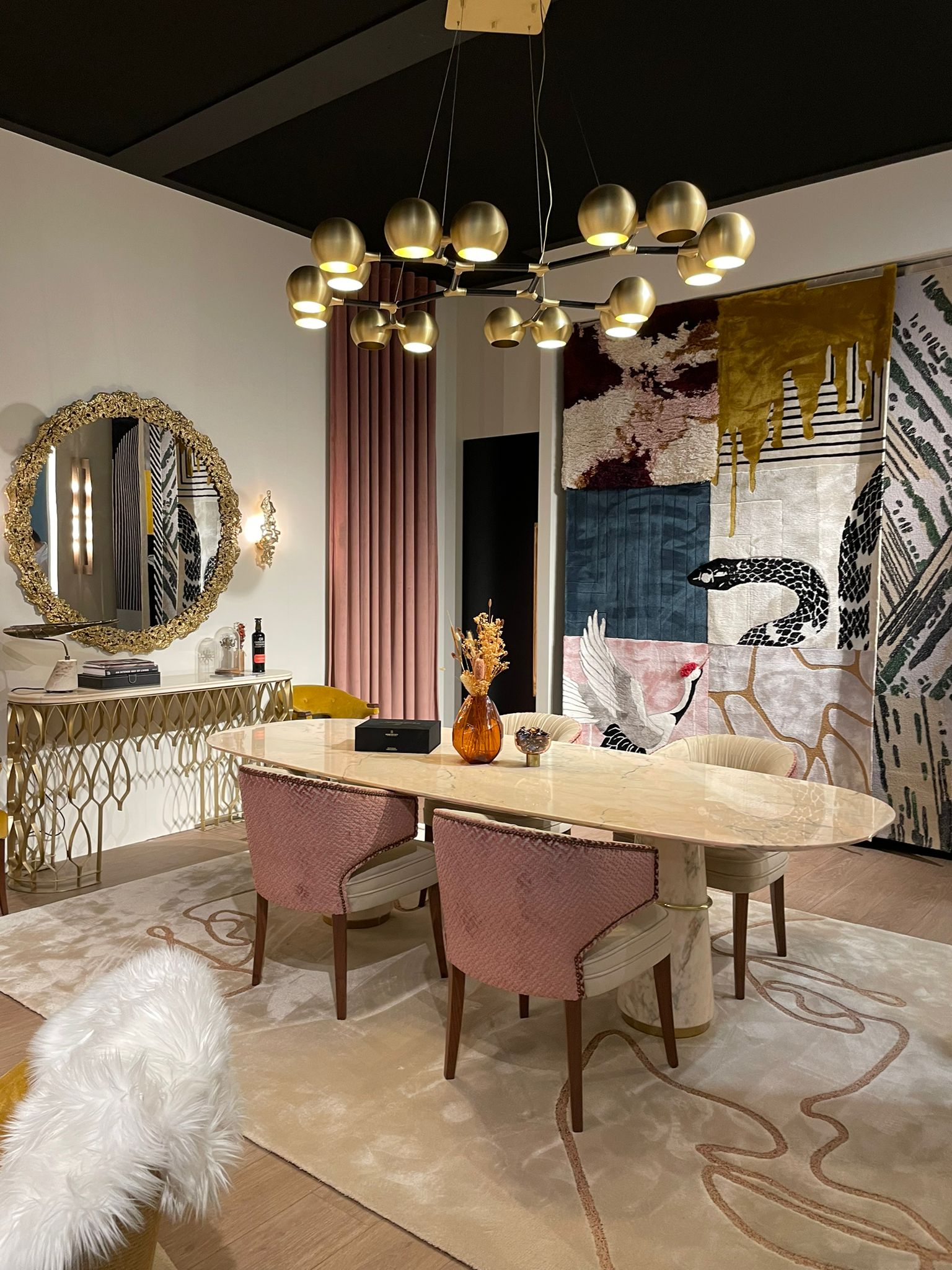 Interior Design Essentials: Discovering Rug Trends with Rug'Society